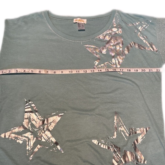 Ambria | Women's Teal Top with Silver Star Accents - Picture 5 of 5